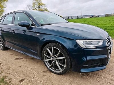 Usata Audi A3 Design 184 CV (135 kW) 2018 Blu Berlina