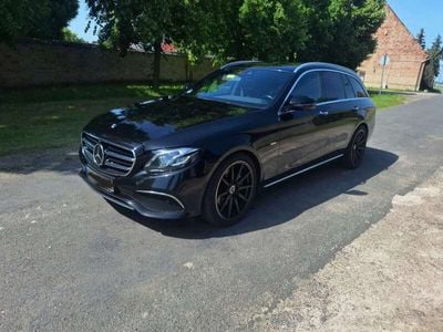 Mercedes E300