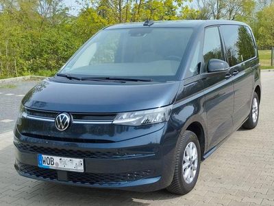 Gebraucht VW Multivan Life 136 PS (100 kW) 2022 Blau Van