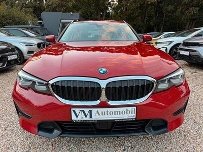 Gebraucht BMW 318 Sport Line 156 PS (114 kW) 2022 Rot Kombi