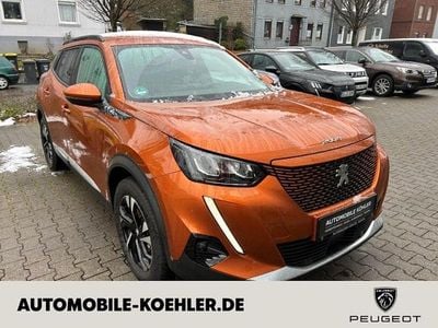 Gebraucht Peugeot e-2008 Allure 100 kW (136 PS) 2021 Lackierung orange fusion/typ a SUV