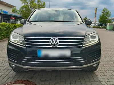 Gebraucht VW Touareg 204 PS (150 kW) 2015 Schwarz SUV