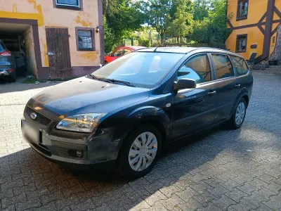 Gebraucht Ford Focus 106 PS (77 kW) 2006 Kombi