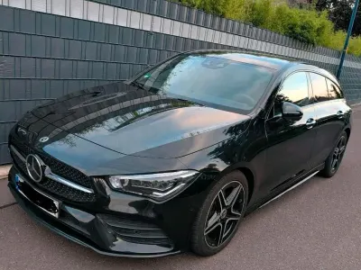 Gebraucht Mercedes CLA200 Shooting Brake AMG line 163 PS (119 kW) 2019 Schwarz Kombi