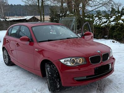 Gebraucht BMW 118 142 PS (104 kW) 2009 Rot Kleinwagen