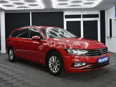 Gebraucht VW Passat Business 132 PS (97 kW) 2021 Rot Kombi