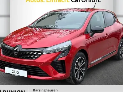 Usata Renault Clio V Techno 91 CV (66 kW) 2025 Rosso Berlina