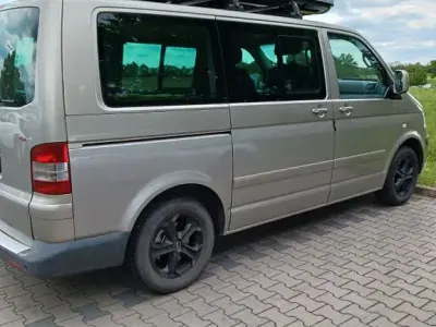 Gebraucht VW Multivan Comfortline 189 PS (139 kW) 2004 Braun Van / Kleinbus