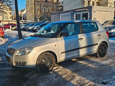 Silber Gebraucht 2007 Skoda Fabia Classic Limousine | 999 € (Superpreis)