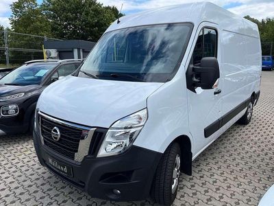 Nissan NV400