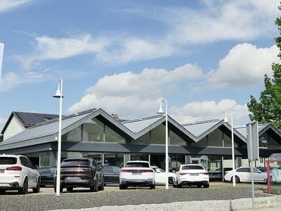 Silber Gebraucht 2023 Mercedes E220 AMG Line Premium Plus Limousine | 53.990 € (Teuer)