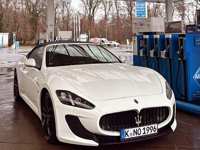 Gebraucht Maserati GranCabrio 460 PS (338 kW) 2015 Weiß Cabrio