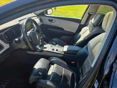 Gebraucht Renault Talisman 160 PS (117 kW) 2017 Violet Kombi