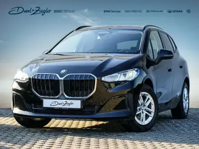 Gebraucht BMW 220 Active Tourer Shadowline 163 PS (119 kW) 2026 Schwarz uni Van / Kleinbus