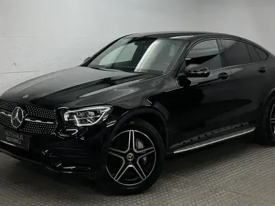 Gebraucht Mercedes GLC220 AMG 194 PS (142 kW) 2021 Schwarz uni Coupé