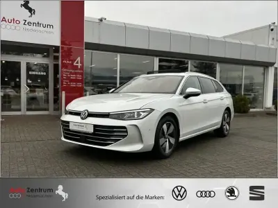 Gebraucht VW Passat Business 150 PS (110 kW) 2025 Oryx white motherofpearl eff Kombi