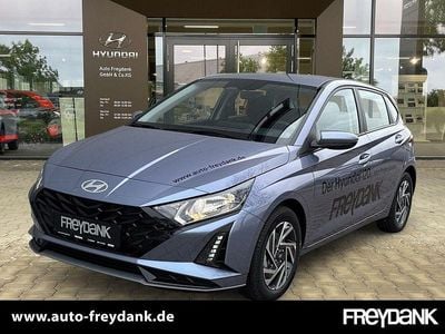 Gebraucht Hyundai i20 Trend 101 PS (74 kW) 2025 Meta blue