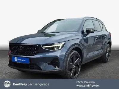 Gebraucht Volvo XC40 Plus 163 PS (119 kW) 2025 Denim blue / metallic SUV
