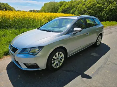 Używany Seat Leon ST Style 118 KM (86 kW) 2019 Srebrny Kombi