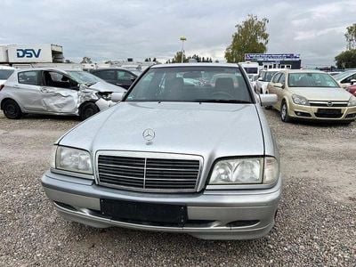 Mercedes C200