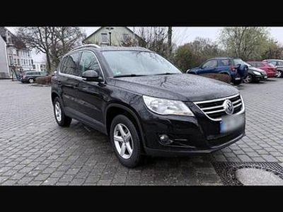 Gebraucht VW Tiguan 140 PS (102 kW) 2011 Schwarz SUV