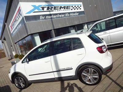 Gebraucht VW Golf Plus Cross 122 PS (89 kW) 2012 Weiß Van / Kleinbus