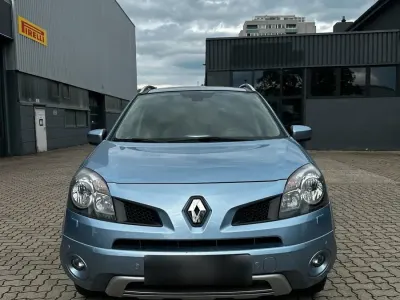 Gebraucht Renault Koleos 150 PS (110 kW) 2011 Andere farben SUV