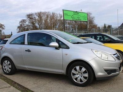 Gebraucht Opel Corsa Selection 69 PS (50 kW) 2010 Starsilber iii m2 Kleinwagen