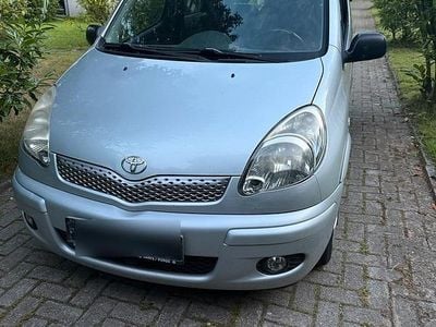 Toyota Yaris Verso