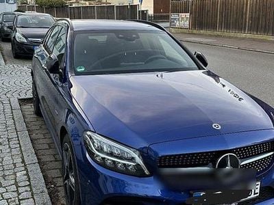 Blau Gebraucht 2020 Mercedes C300e AMG Kombi | 26.900 € (Fairer Preis)