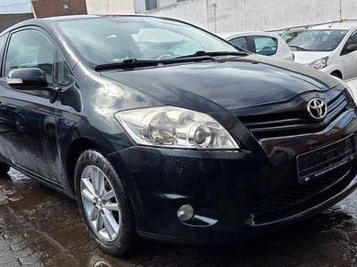 Gebraucht Toyota Auris Basis 101 PS (74 kW) 2010 Schwarz Limousine