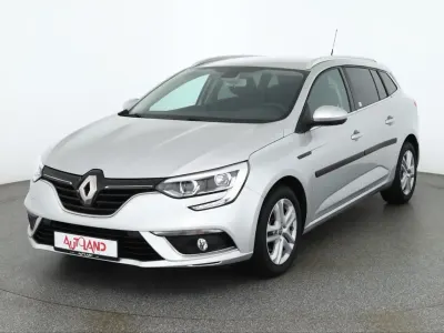 Gebraucht Renault Mégane Business 140 PS (102 kW) 2020 Silber Limousine