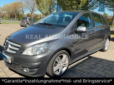 Usata Mercedes B180 109 CV (80 kW) 2011 Grigio Monovolume