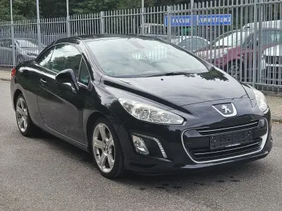 Gebraucht Peugeot 308 CC Allure 156 PS (114 kW) 2012 Cabrio
