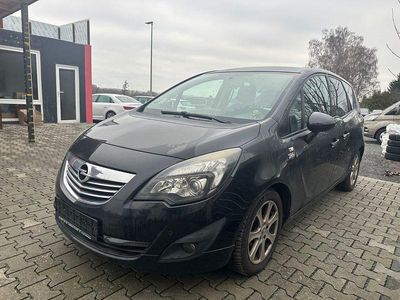Saphirschwarz/black sapphire Gebraucht 2011 Opel Meriva OPC Van / Kleinbus | 2.500 € (Guter Preis)