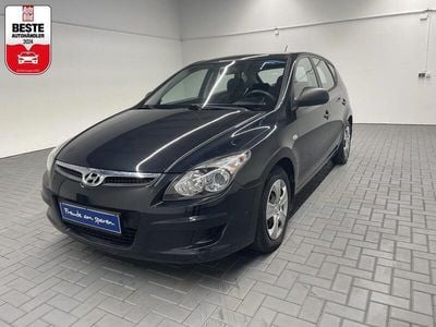Gebraucht Hyundai i30 109 PS (80 kW) 2010 Schwarz (schwarz) Limousine