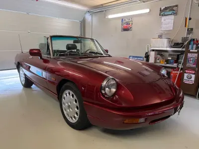 Gebraucht Alfa Romeo Spider 120 PS (88 kW) 1990 Rot Cabrio