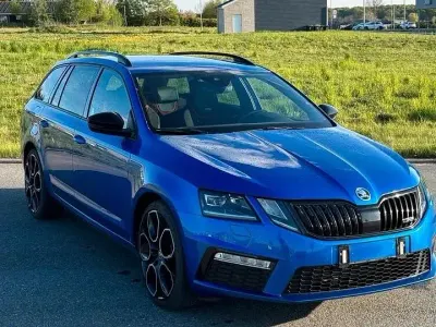Gebraucht Skoda Octavia vRS 184 PS (135 kW) 2020 Blau Kombi