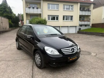 Gebraucht Mercedes B150 95 PS (69 kW) 2008 Schwarz Van / Kleinbus