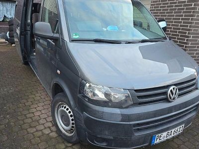 Gebraucht VW Transporter 140 PS (102 kW) 2015 Grau Van
