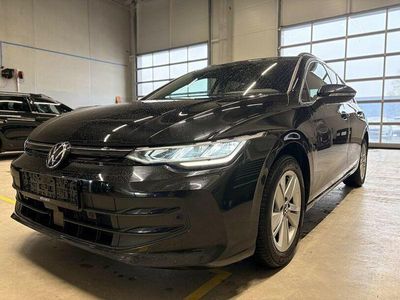 Gebraucht VW Golf VIII Life 150 PS (110 kW) 2025 Schwarz Kombi