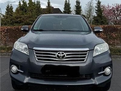 Usata Toyota RAV4 180 CV (132 kW) 2010 Grigio SUV