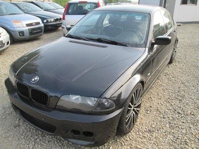 BMW 323