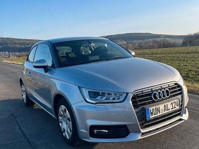 Gebraucht Audi A1 Sport 125 PS (91 kW) 2015 Silber Kleinwagen