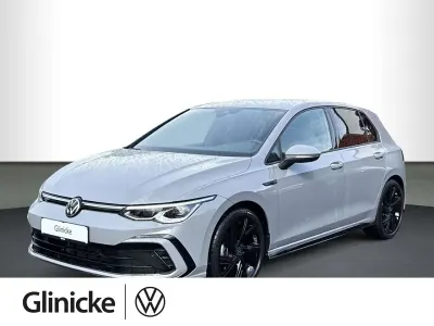 Gebraucht VW Golf VIII R-line 150 PS (110 kW) 2024 Mondsteingrau Limousine