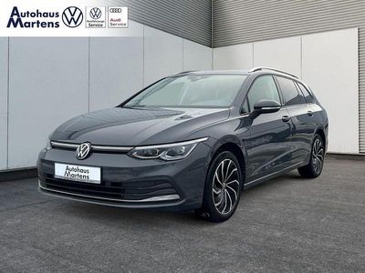 Occasion VW Golf VIII Active 150 PK (110 kW) 2023 Grijs Sedan