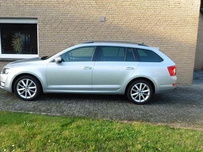 Gebraucht Skoda Octavia Style 110 PS (80 kW) 2017 Silber Kombi