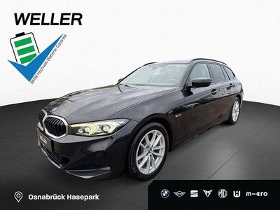 Black sapphire (schwarz) Gebraucht 2022 BMW 320e Comfort Edition Kombi | 23.550 € (Fairer Preis)