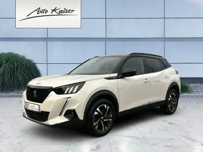 Gebraucht Peugeot 2008 GT 131 PS (96 kW) 2022 Weiss SUV