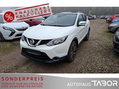 Gebraucht Nissan Qashqai Tekna 116 PS (85 kW) 2015 Weiß SUV